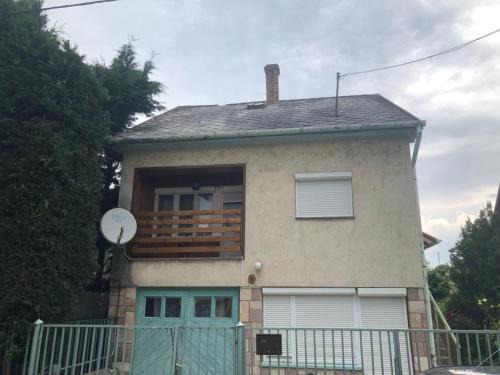 Zsorifurdo Apartment | Ádám és Anett Vendégház