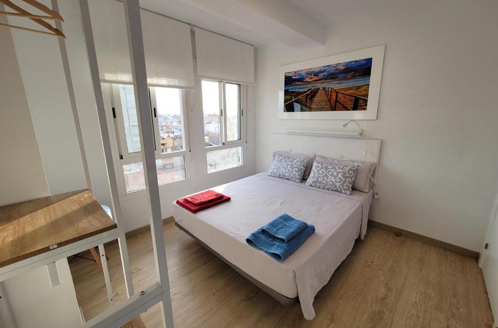 Alcantarilla Apartment | ÁTICO octava planta cerca de Murcia con vistas a la sierra.