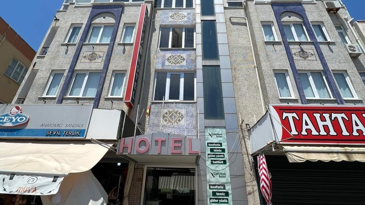 Altinoluk Hotel | çam cahithan hotel