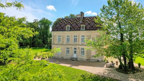 Breteniere House | Écrin exclusif au sein d'un château en Bourgogne