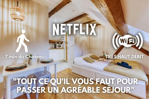 Notre-Dame Apartment | Élégance à la Versailles