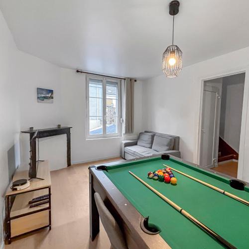 Saint-Quentin House | Évasion détente avec Jacuzzi Sauna & Billard