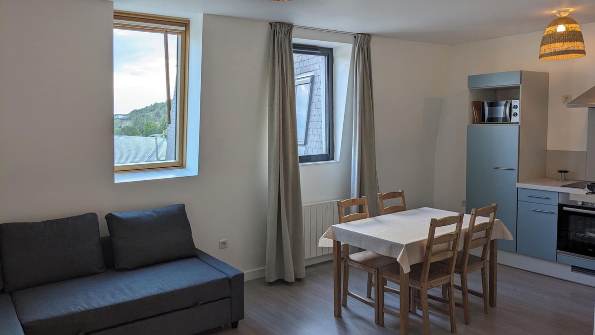 Evreux Apartment | Évreux city center apartment
