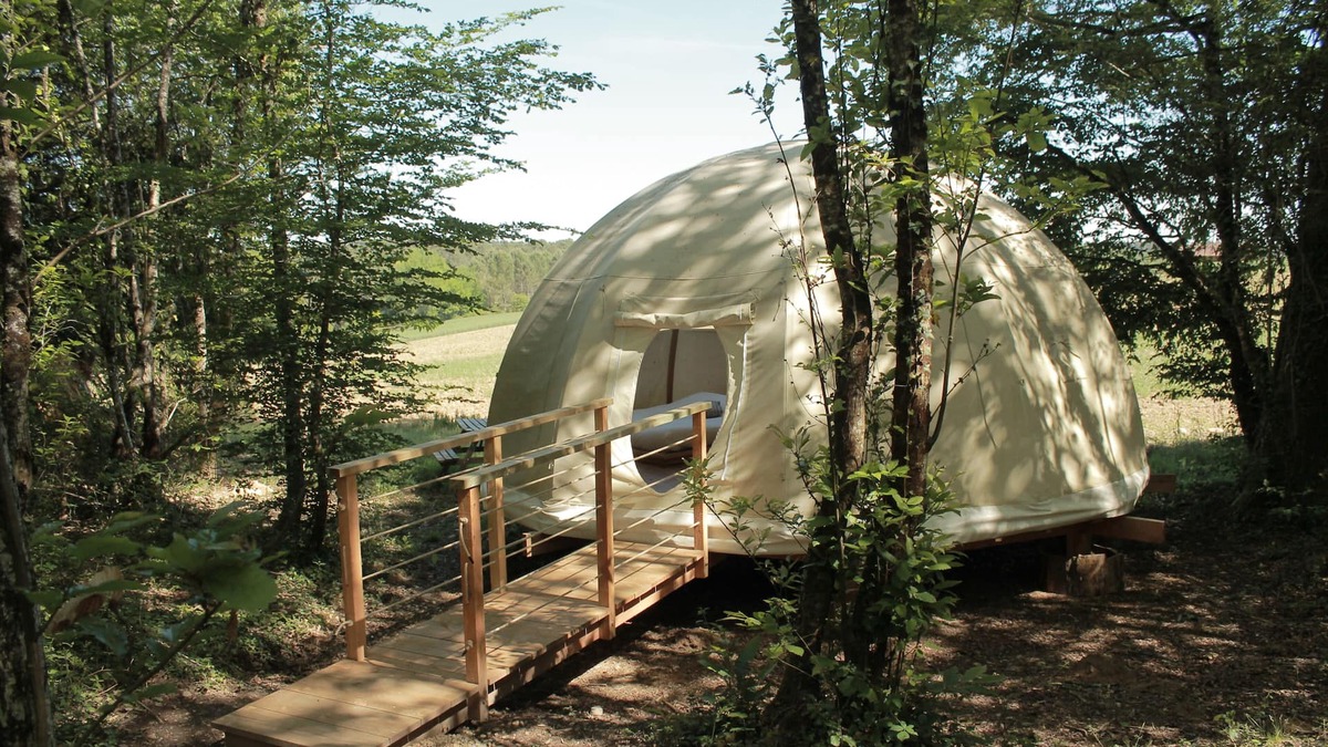 Lempzours House | Ô bois dormant