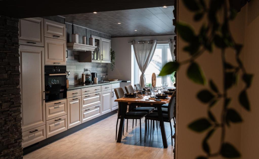 Gedinne House | Ô Cocoon de Mya