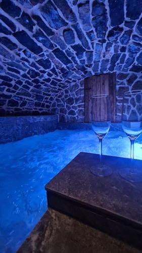 Dompierre-sur-Helpe Villa | Ô Nuit Claire, superbe longère avec spa.