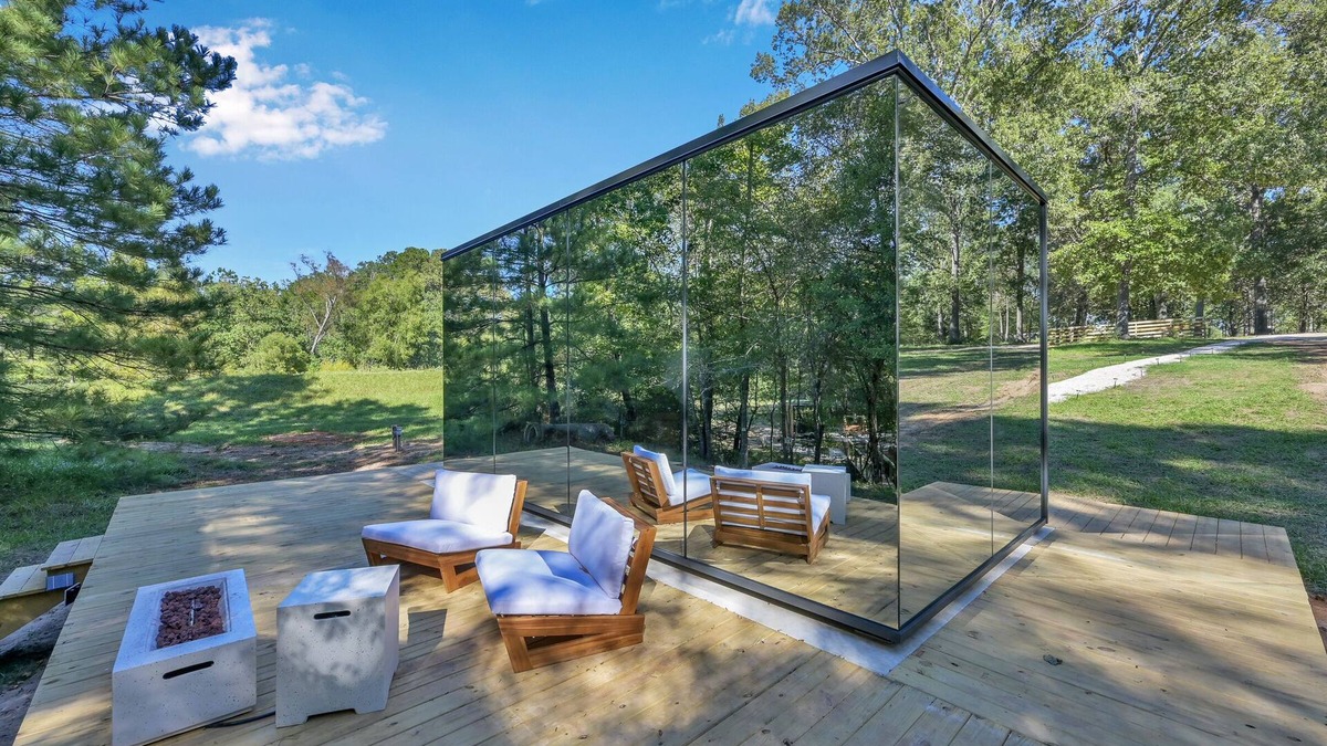 Coldspring House | ÖÖD Texas Mirror House (Houston)