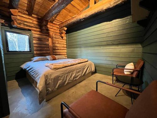 Saint-Simeon Ski Chalet | ÖBois Charlevoix - L'Écurie 4 Studio