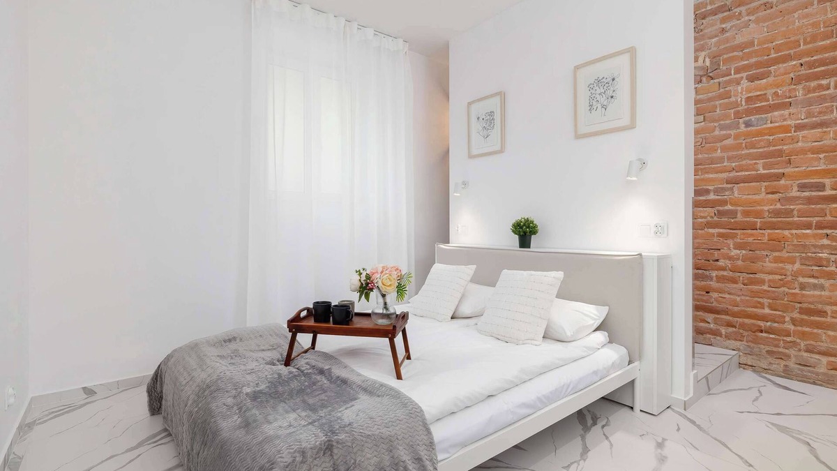 Piasek Połnoc Apartment | Łobzowska 7 | Krakow | Cozy Studio | Old Town