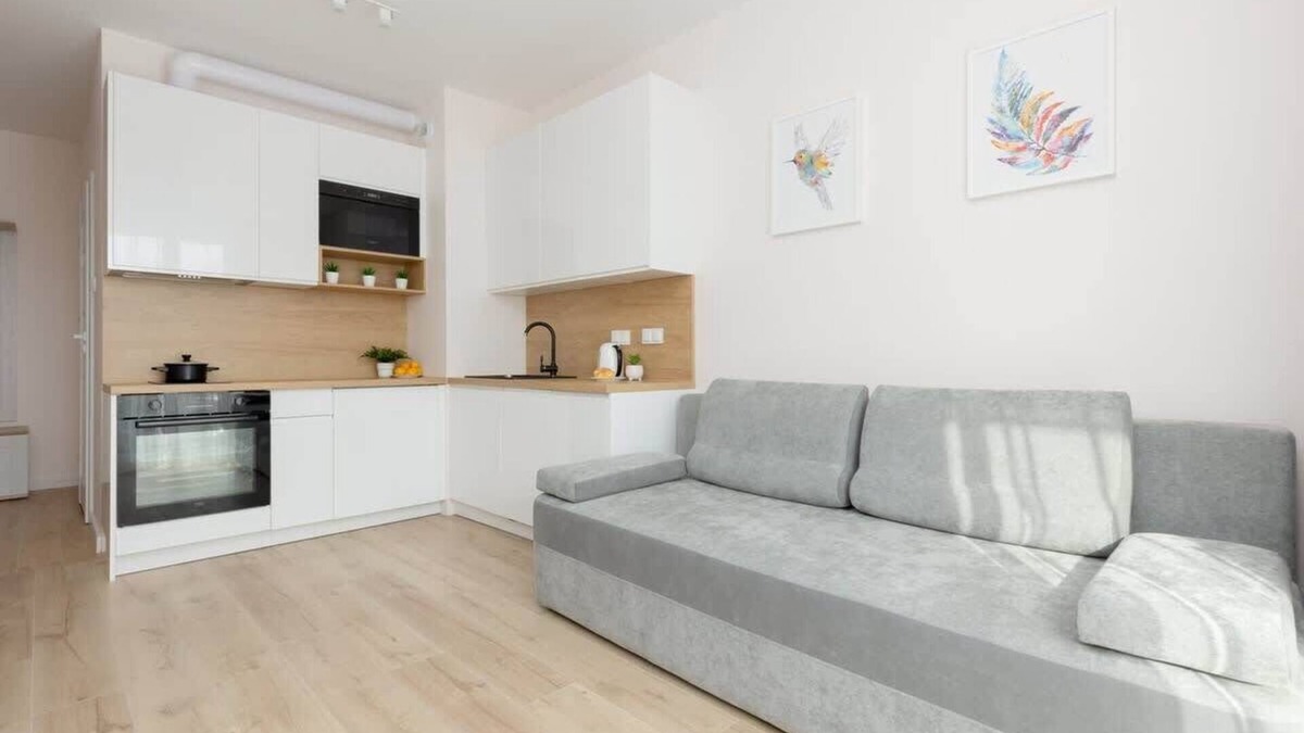 Wlochy Apartment | Łopuszańska 51A | Bright Apartment | Parking