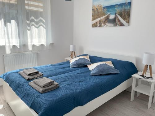 Wlochy Apartment | Łopuszańska 57 by Solarento