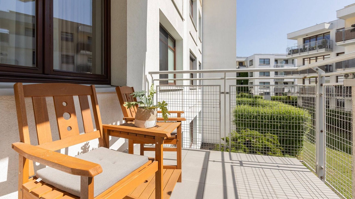 Targowek Apartment | Św. Wincentego 128 | Wifi, Pet-friendly, 1 Bedroom, Balcony, Parking, Warsaw