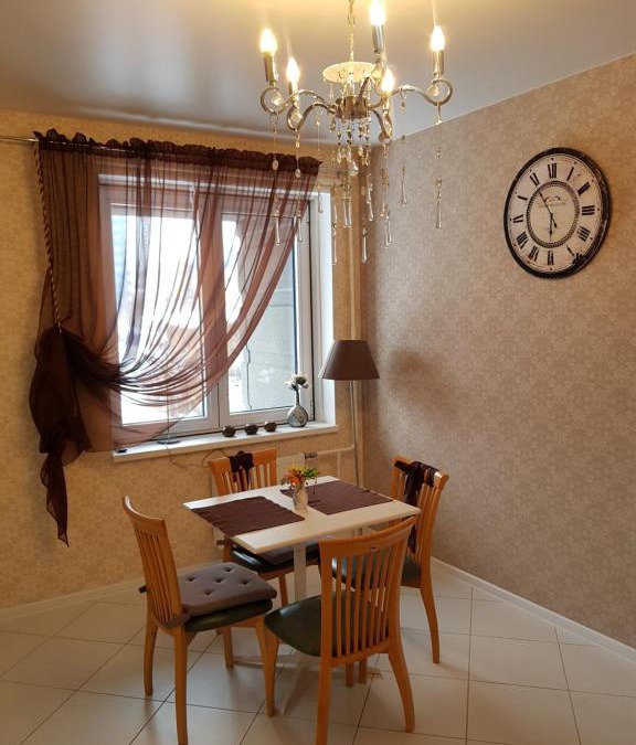 Petrozavodsk Apartment | Апартаменты "Гранд" в центре города с видом на парк и реку
