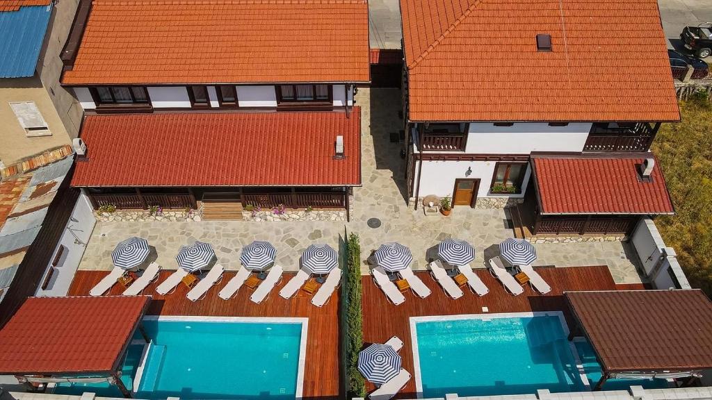 Razlog House | БЕЛИТЕ КЪЩИ