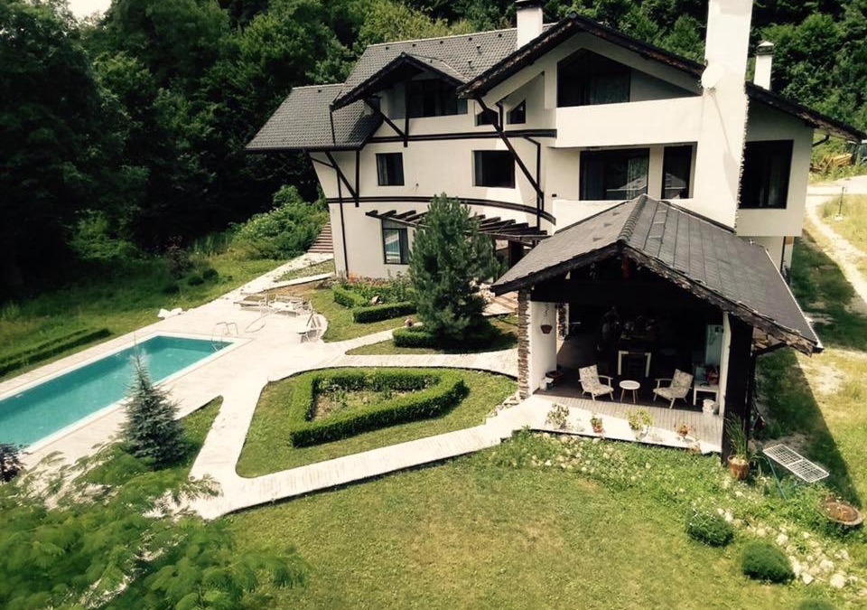Varbitsa House | КЪЩА ЗА ГОСТИ ДИВИЯТ БОЖУР