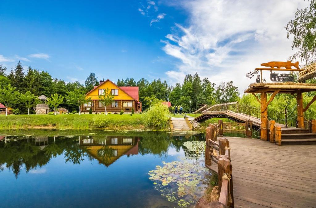 Ustye Cabin | Лесниково