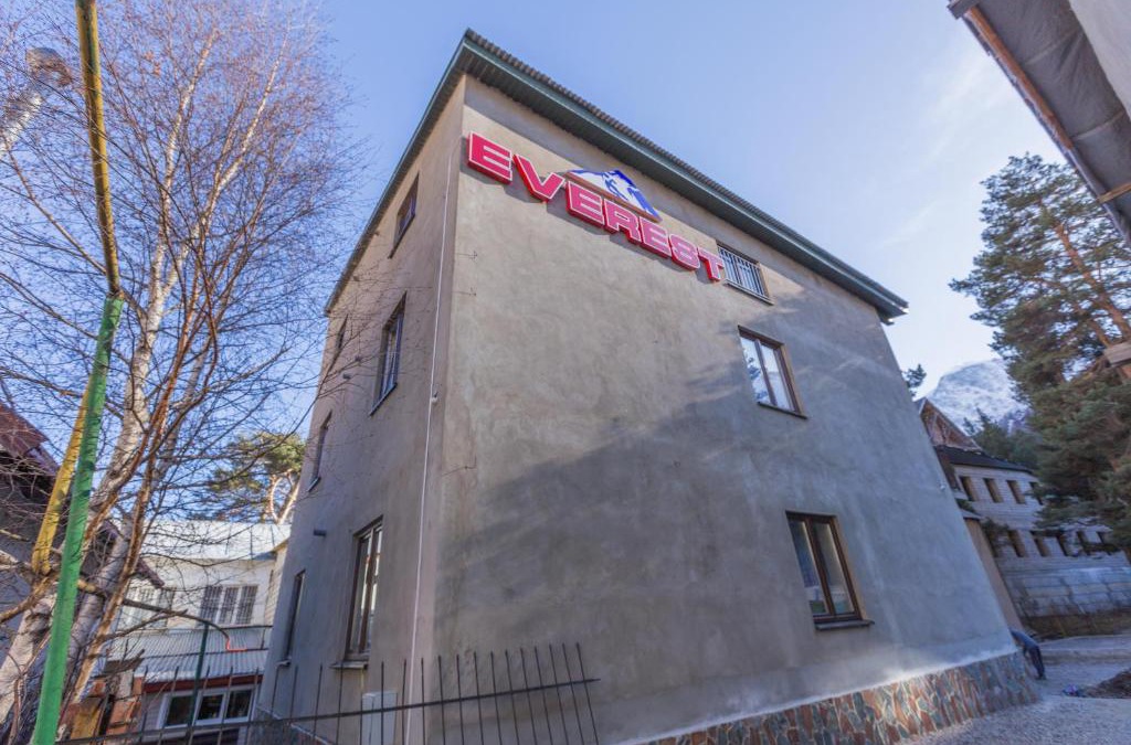 Terskol House | Эверест