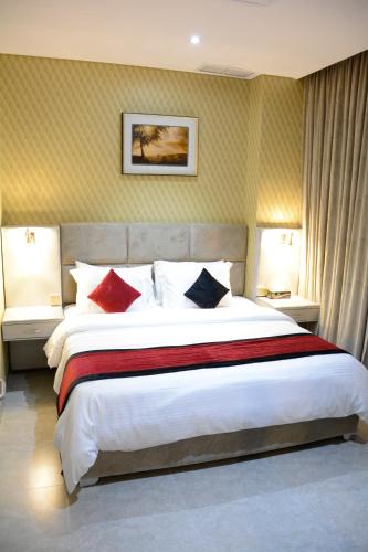 Sabah Al Salem Apartment | ذا فيفتى ايت للشقق الفندقية