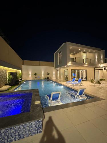 Al Rama Ski Chalet | شاليه مسك الريم Misk R chalet