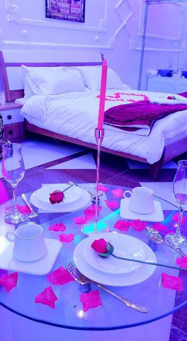 Najd al Jamā‘ī Hotel | فندق أكليل بارك