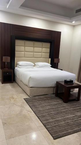 Al Khobar Apartment | كورت للشقق المخدومة