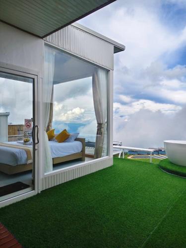 Lom Kao Resort | ชาเลต์ ภูทับเบิก