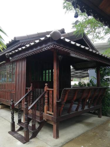 Ban Pong House | บ้านเพียงพัก