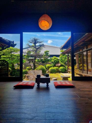 Mitoyo House | 一棟貸切の宿 夕凪 500平方米一日一組日本庭園 四名まで同一料金 最大14名様父母ヶ浜車で10分