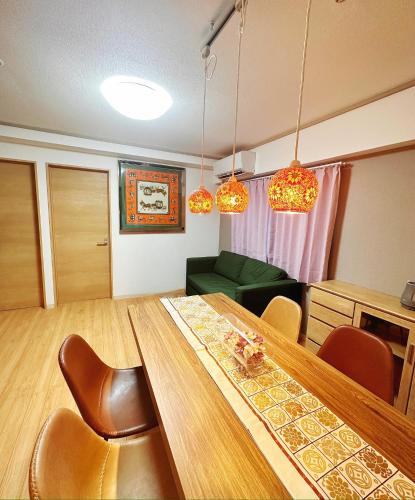 Kashiwa Apartment | 丸ごと貸切 旅人の家HyggeHouse JR線 常磐線北柏駅徒歩2分 キッチン 調理器具 洗濯機 生活必需品付 高速WiFi 駐車無料 上野駅まで30分