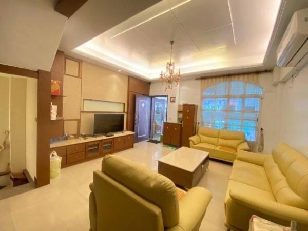 West District Villa | 嘉義XaX包棟旅宿(近家樂福夜市)