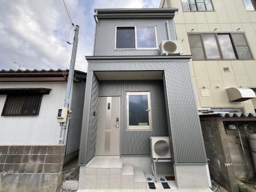 Fukui House | 新築 福井駅徒歩20分 民泊 eclat エクラ 松本 B号室
