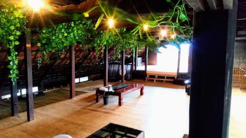 Fujikawa House | 淵明庵