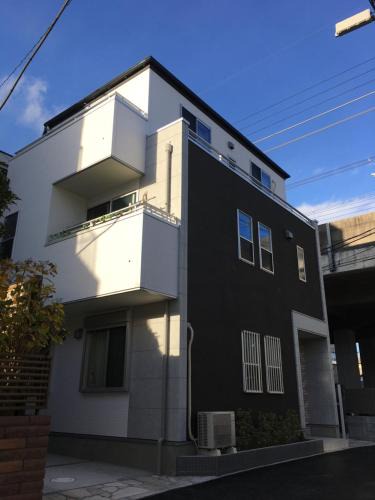 Ichikawa Apartment | 竹内公寓