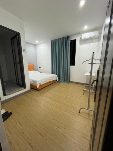 Svay Teab Apartment | 财神宾馆
