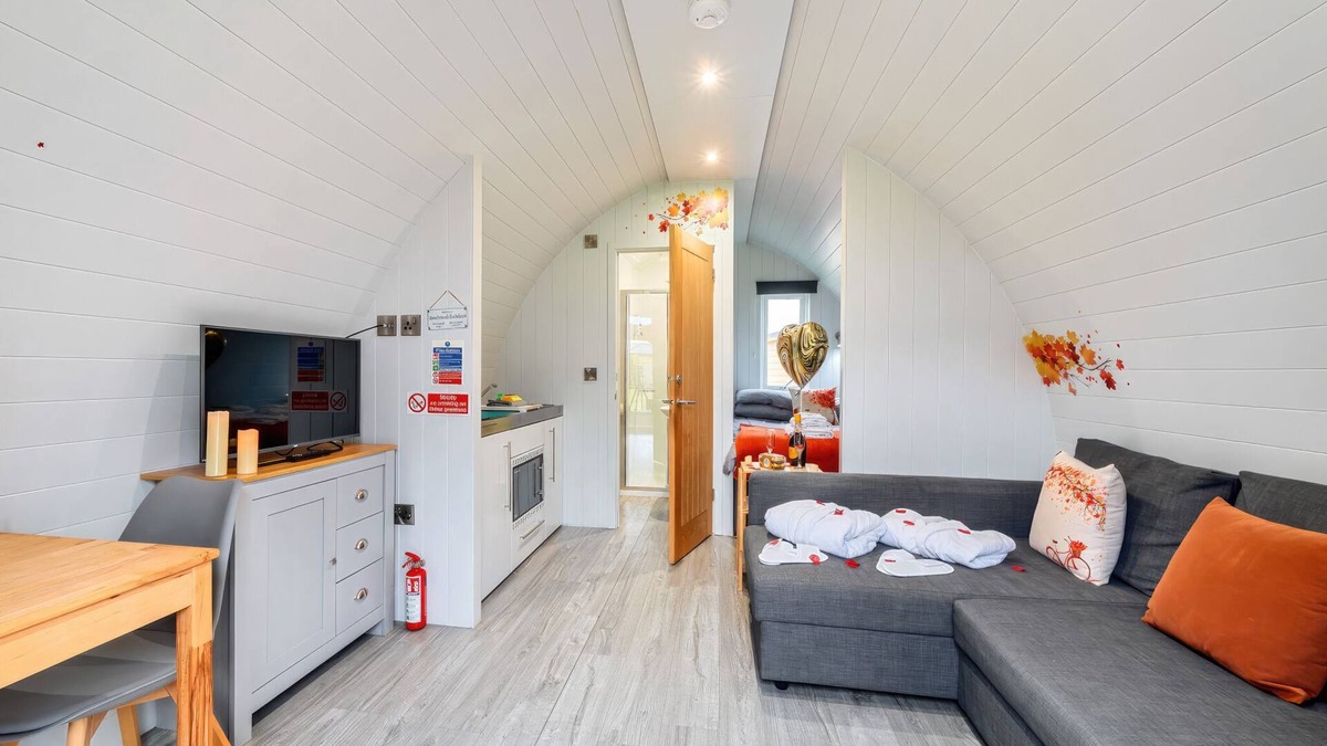 Coleford Cottage | 0 bedroom accommodation in Pershore