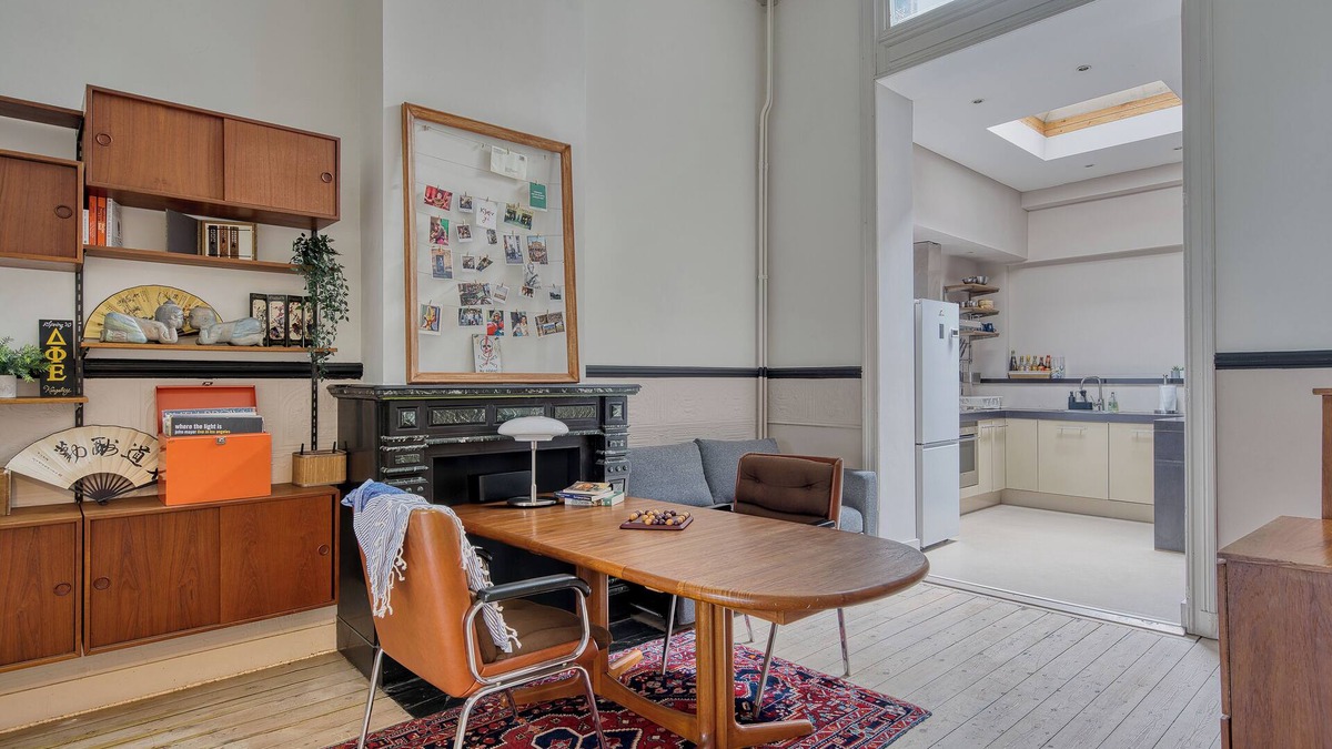 Brussels Apartment | 0)Vintage Heaven 55m2 w/4.5 m ceiling Full kitchen