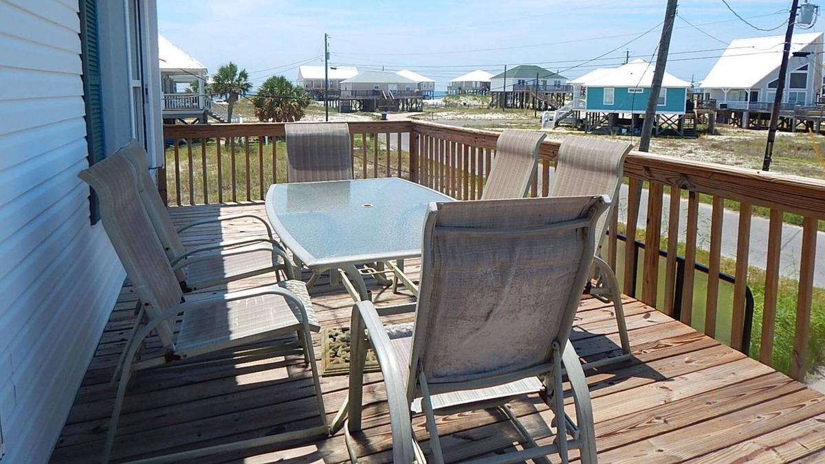 Silver Cay House | 039 Two Views by ACP
