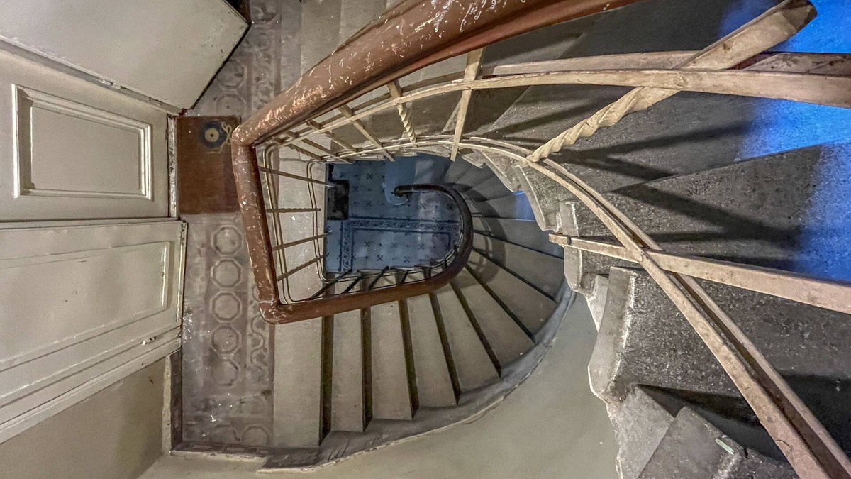 Tophane Apartment | 066 - Cihangir-historical Flat,authentic Furniture