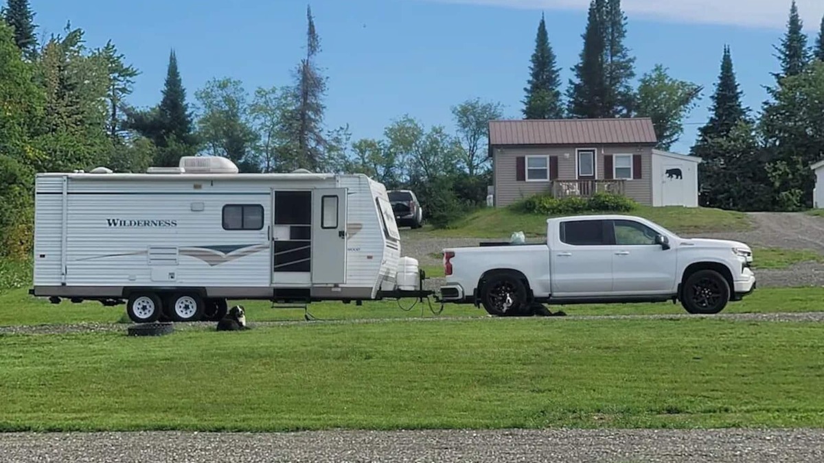 Stewartstown RV Rental | 07) The RV Campsite 3