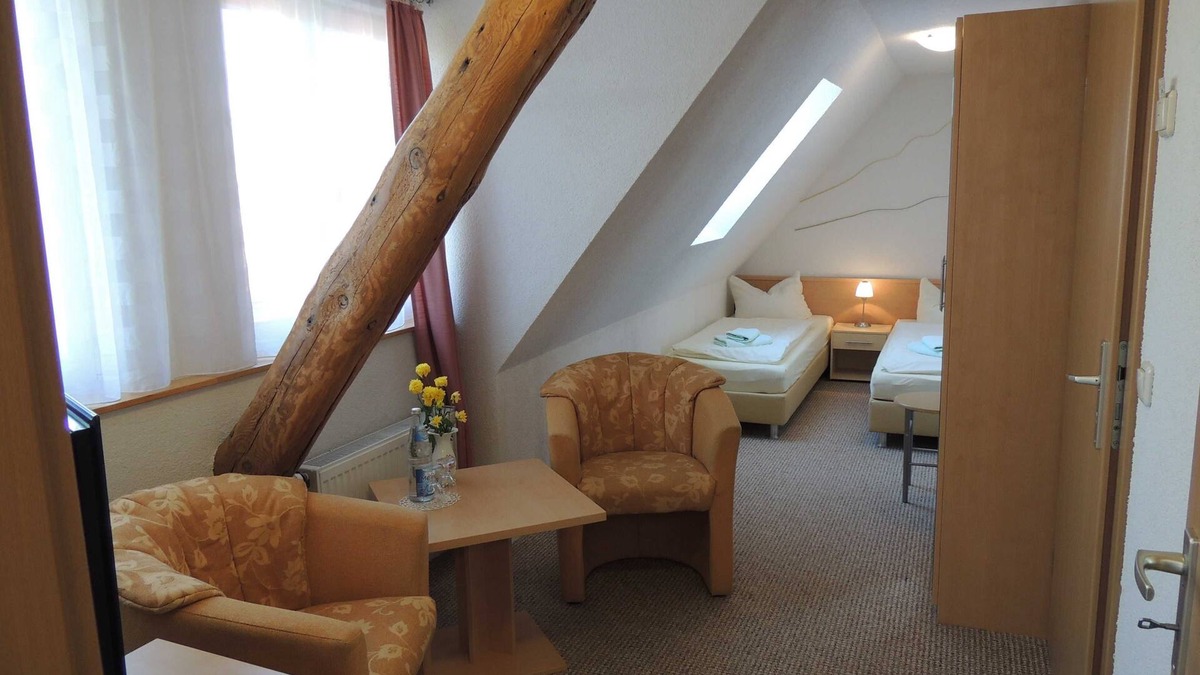 Dobbertin Apartment | 09 DZ - Island-Hotel Dobbertin