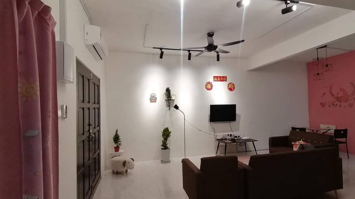 Kampung Bukit Katil House | 1-12 Pax Premium & Cozy Home !n WIFI/ASTRO/WATER DISPENSER