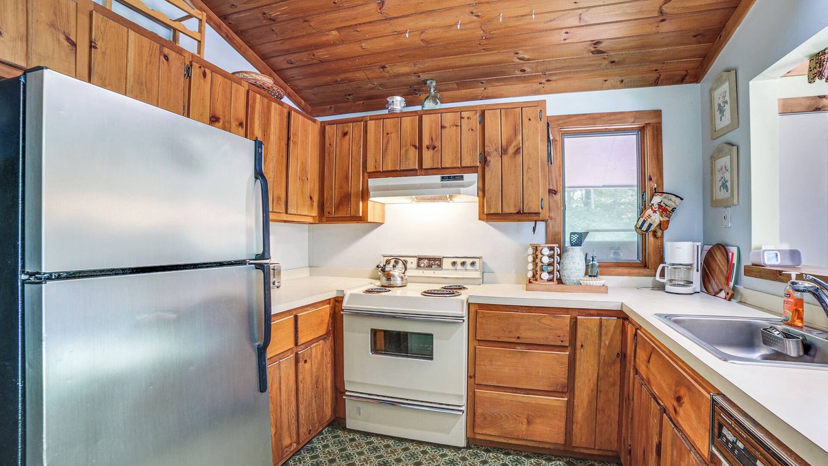 Londonderry House | 1/2 Mi to Ski: Secluded Home in Vermont