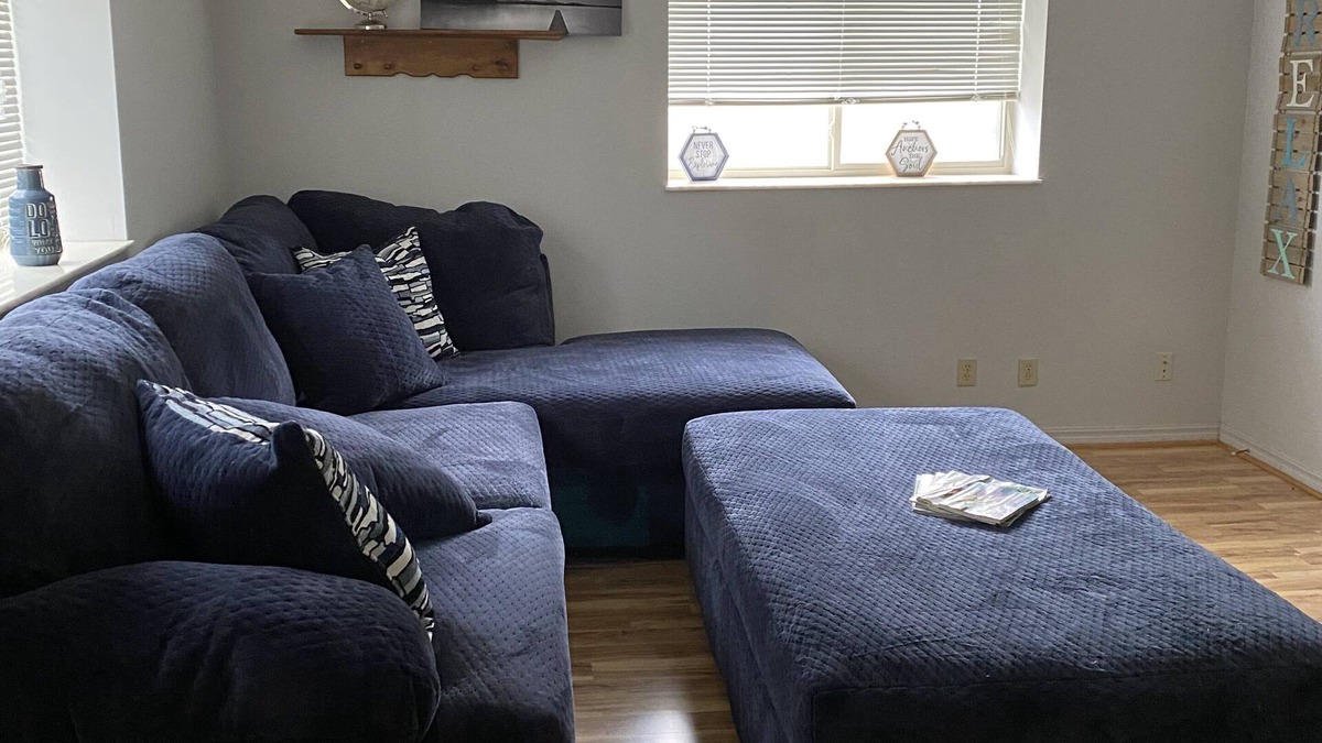 Gamaliel Condo | 1/2 mile from Fishing and Boating on Lake Norfork or great place to relax