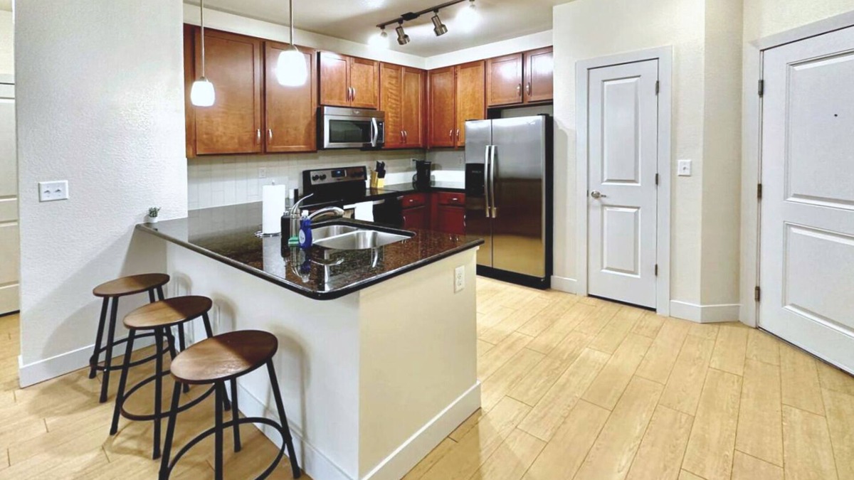 Lone Tree Apartment | 1/4 Mile from Sky Ridge Medical