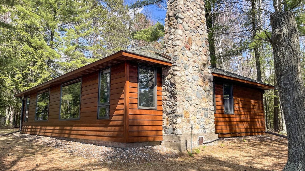 Lodi Cabin | 1,500 sqft level lot on Mohawksin, Great fishing, 3 bed, 1 bath, close to town