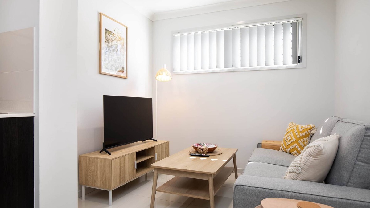 Rocklea Apartment | 1 Bdr Apt! GST Credits! Kitchen! Parking! 231F1