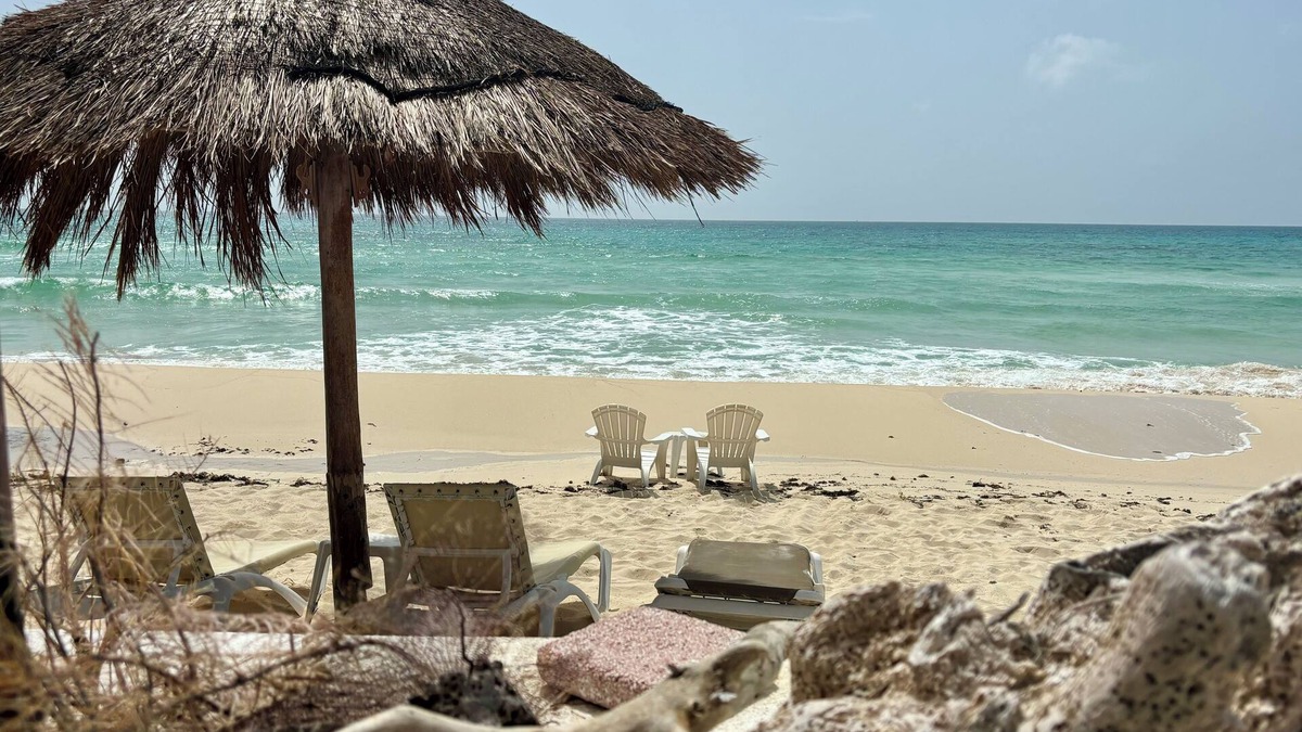 Playa del Secreto House | 1 Bdr Lovely Beachside Cottage , sleeps 2-3