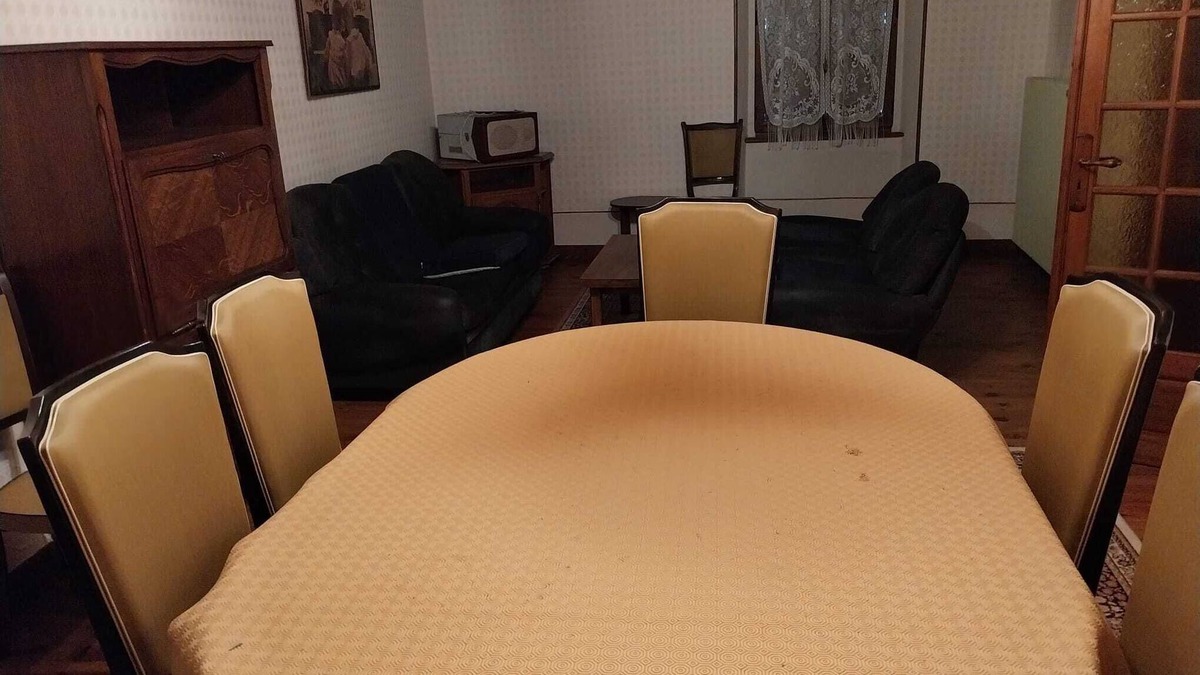 Saint-Pierre-la-Bourlhonne House | 1 Bedroom Private vacation home in Saint-Pierre-la-Bourlhonne