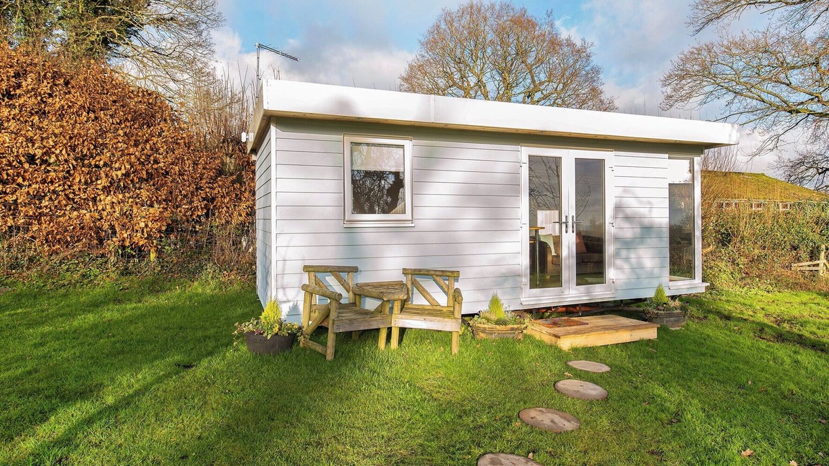 Burwarton Cottage | 1 bedroom accommodation in Bridgnorth and Ironbridge