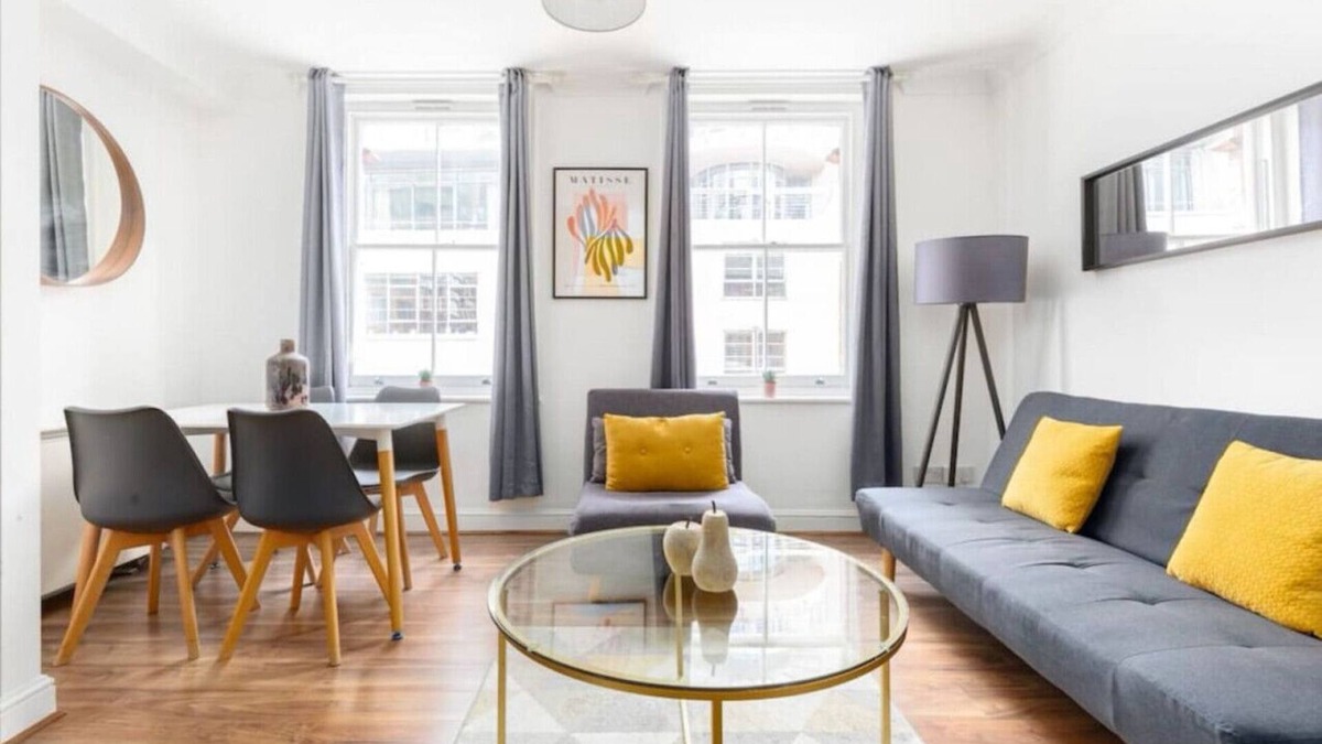 Spitalfields Apartment | 1 Bed Flat on Vibrant Brick Lane